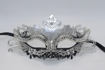 Луксозна маска за партита във Венеция, карнавал метални мъжки и женски маски с инкрустация под формата на желязна пеперуди, инкрустиран с диаманти